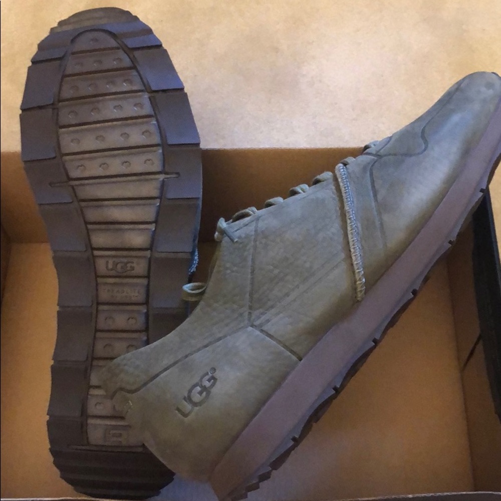 Ugg sneakers super soft leather